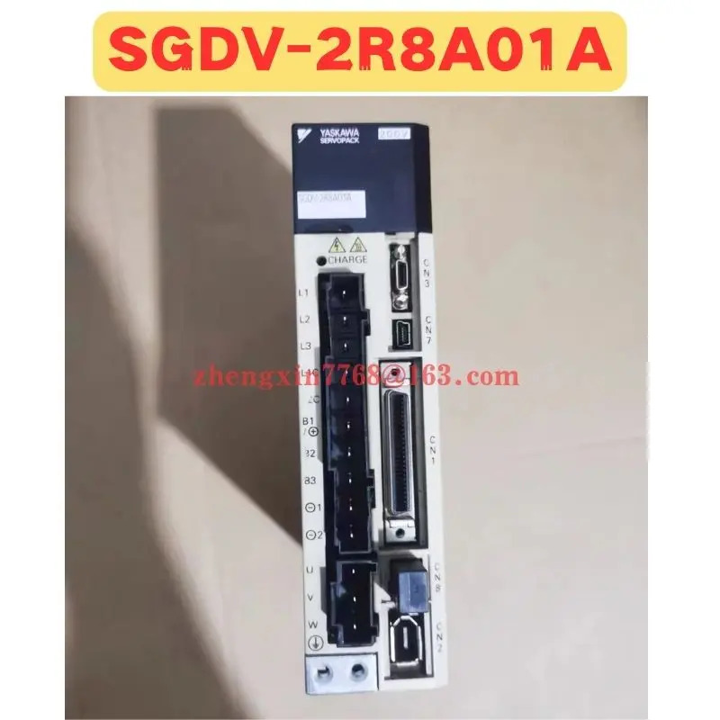 리퍼 서보 드라이브 SGDV-2R8A01A 정상 기능 완료 SGDV 2R8A01A