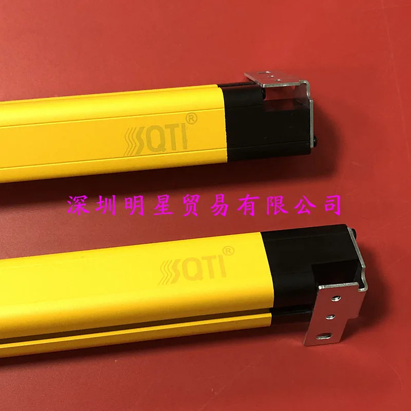 SQTI 라이트 SGY400-AN 격센서 1 페널티 10