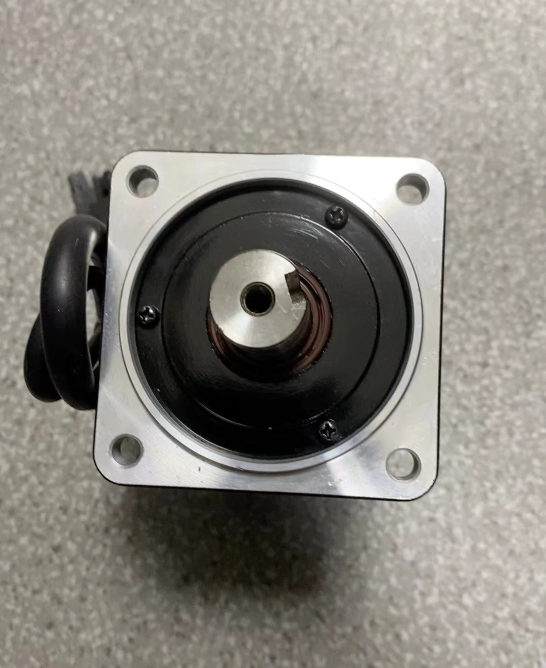 ECMA-C10807RS 리퍼 서보모터 750W 기능 작동 OK