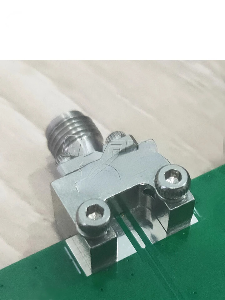 2.92-KFD0830 마이크로파 RF 듀얼 홀 DC-40G 스트레이트 스루 PCB 보드 엔드 솔더리스 커넥터