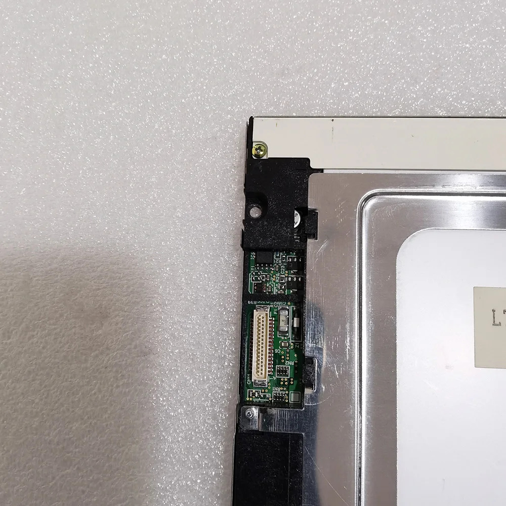 LCD 디스플레이 화면 LTM10C209A