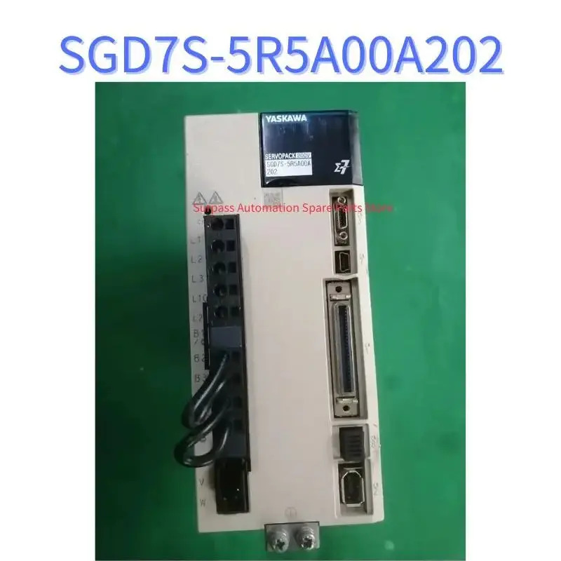 SGD7S-5R5A00A202 리퍼신품 서보드라이브 5.5kW 기능작동 OK