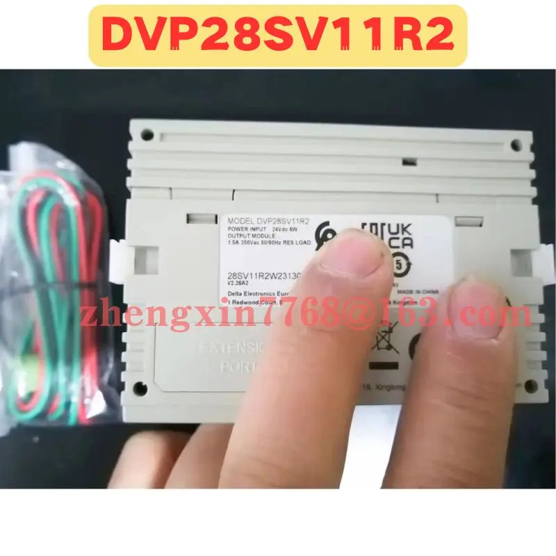 오리지널 DVP28SV11R2 PLC 신