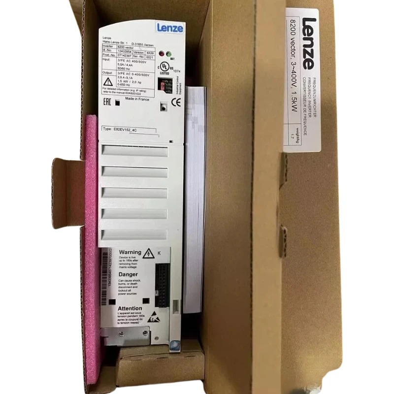 Lenze E82EV152K4C 전원공급장치