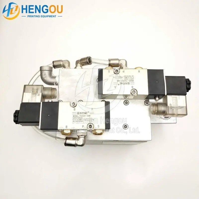 Hengoucn SM102 SM-102 결합 압력 실린더 밸브 61.184.1331 C2.184.1051