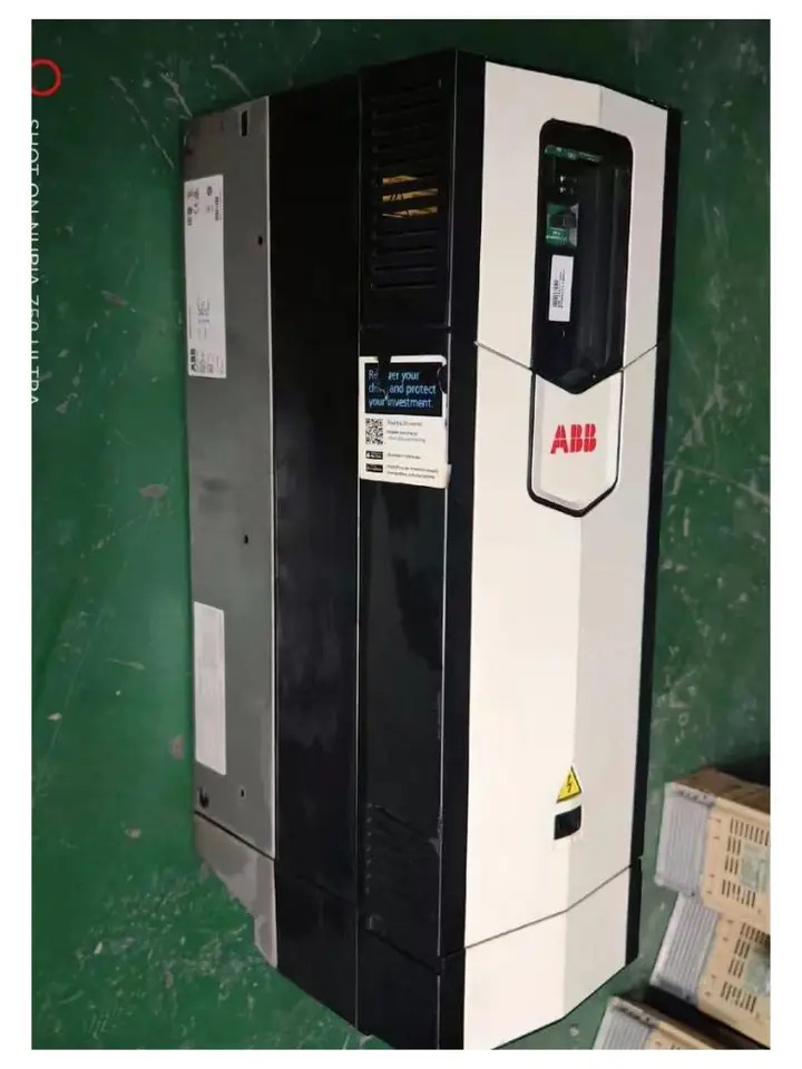 리퍼 ACS880-01-045A-3 인버터 완료