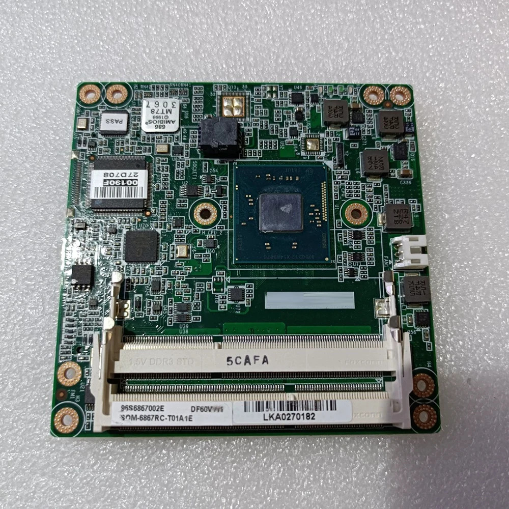 어드밴텍 산업마더보드SOM-6867 Rev A1 SOM-6867RC-T01A1E