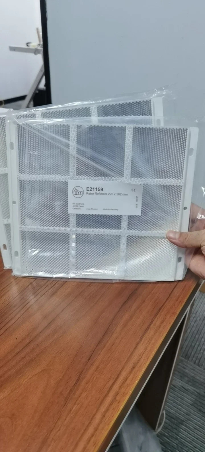 휴가 하나벌칙은IFM E21159 센서 반사판