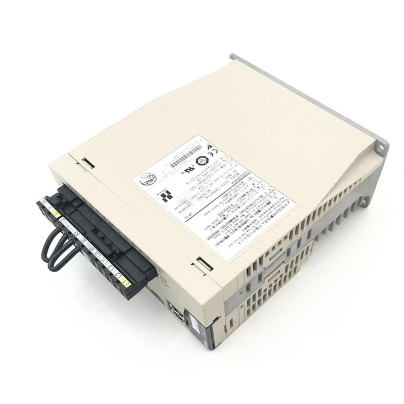 새 Yaskawa SGDV-5R5A11A 서보 드라이브