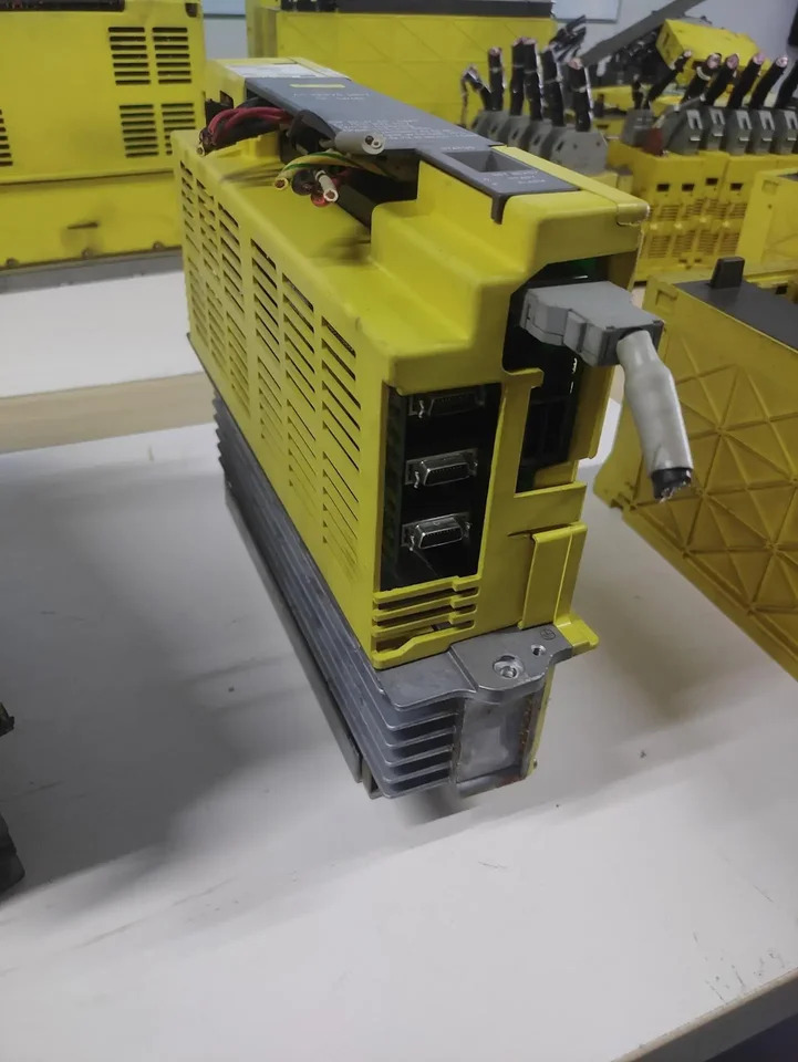 FANUC 서보 드라이버 증폭기 모듈 A06B-6090-H004 리퍼 완료