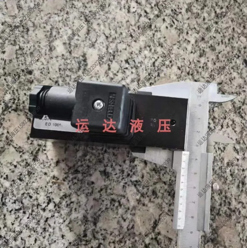 다방향 밸브 코일 환경 위생 차량 내부 구멍 24mm 104mm dc24V