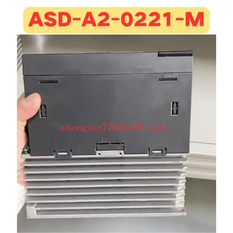 리퍼 서보 드라이브 ASD-A2-0221-M ASD A2 0221 M 정상 기능 완료