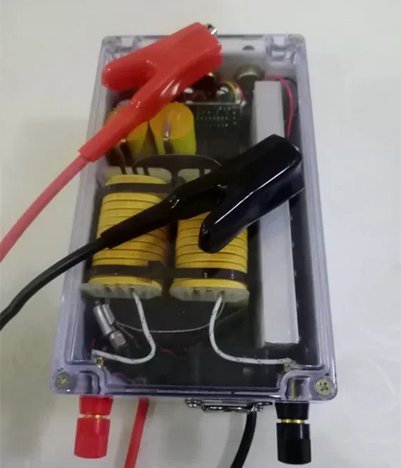 듀얼 캐패시터 9 튜브 CD 전플래티넘 기계 방수 기능 12V 800W 2024 신