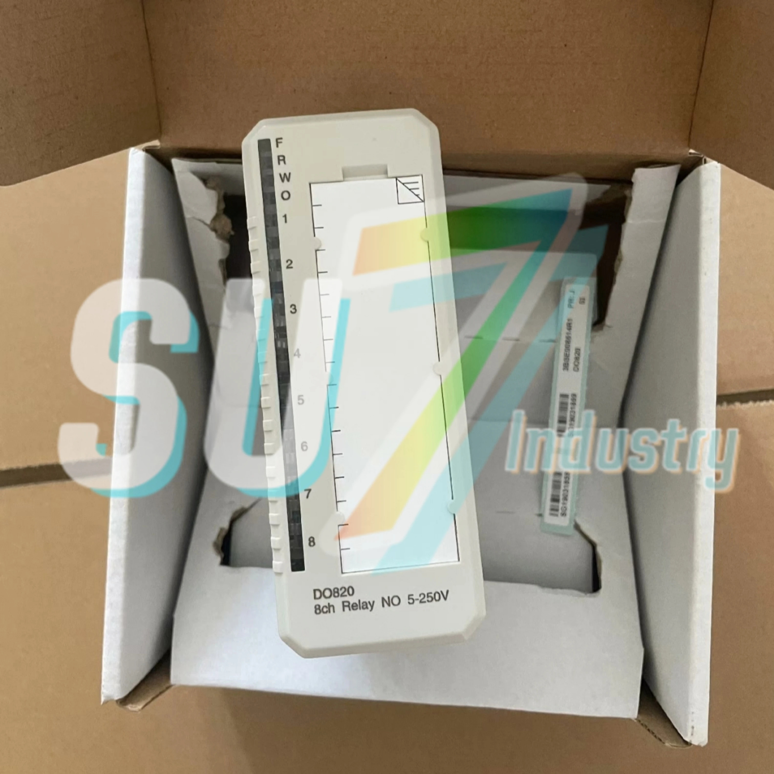 PLC 모듈 새 DO810 3BSE008510R1 DO820 3BSE008514R1 DO880 3BSE028602R1 DO890 3BSC690074R1 DP820 3BSE0132