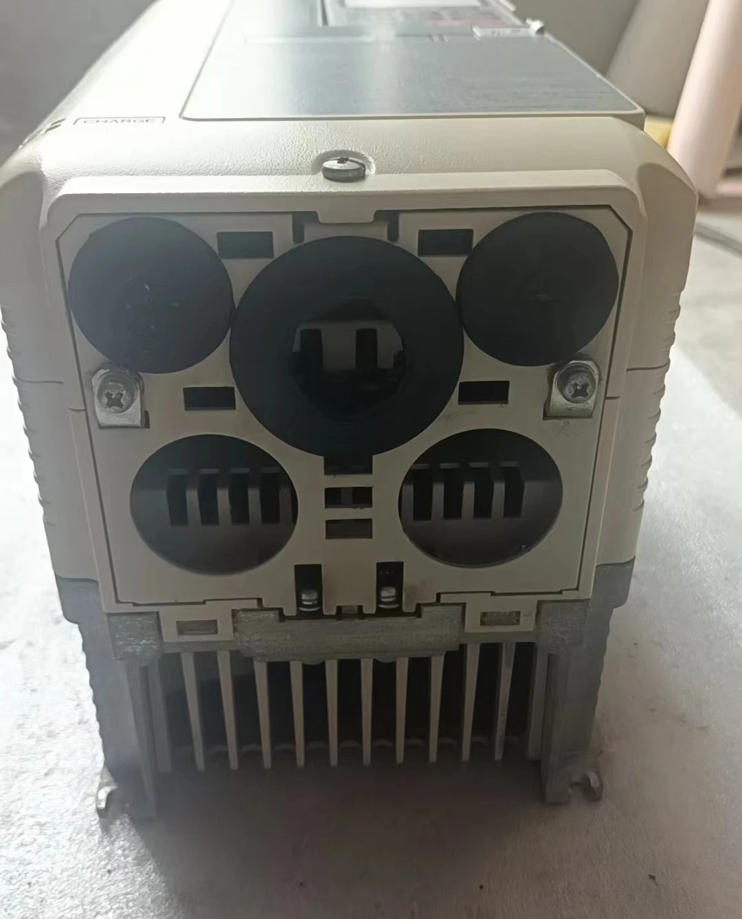 CIMR-AB4A0018FAA 리퍼 A1000 시리즈 인버터 7.5Kw/5.5Kw 380V 기능 작동 OK