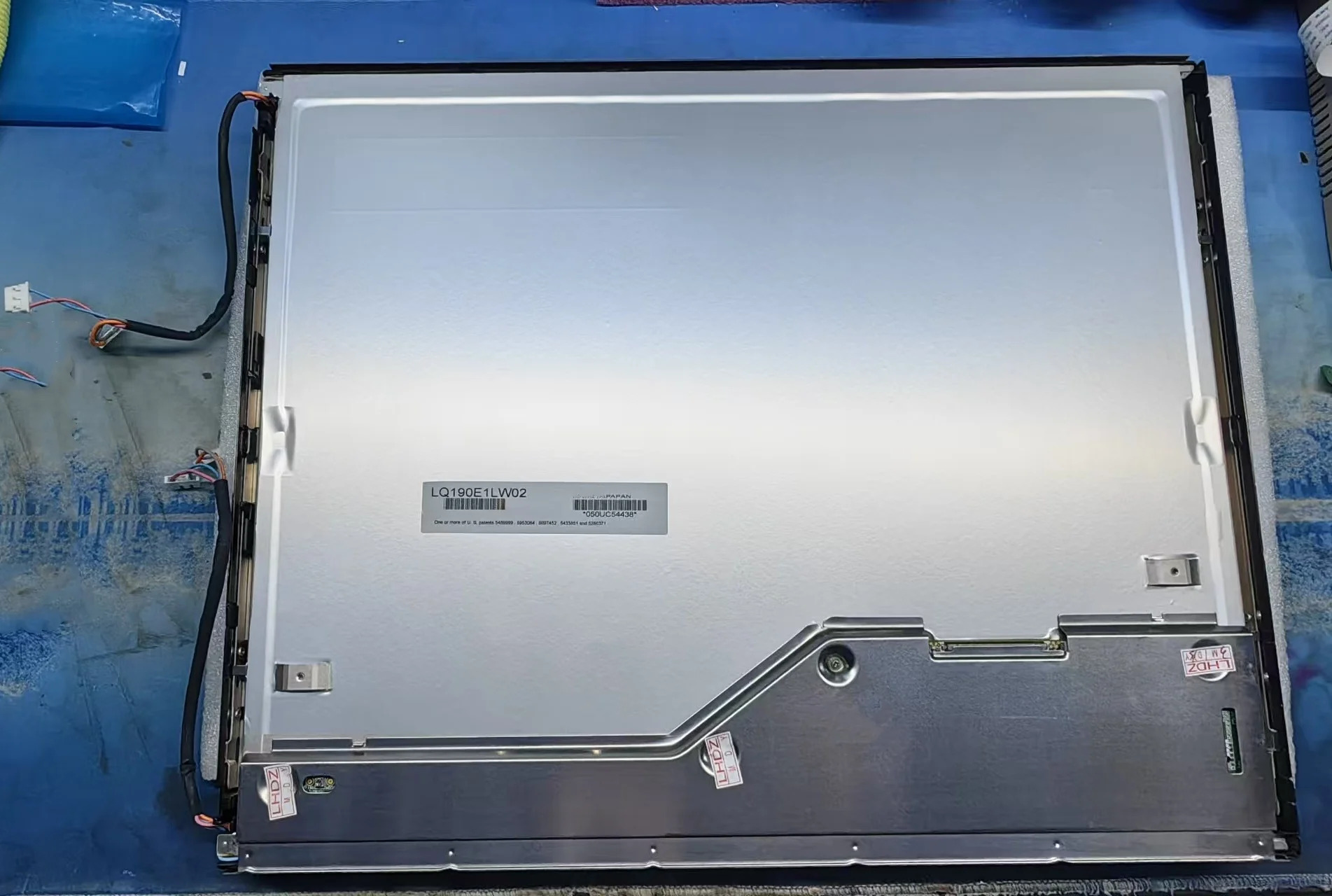 LQ190E1LW02 19 인치 LCD 1280x1024 디스플레이 스크린 패널