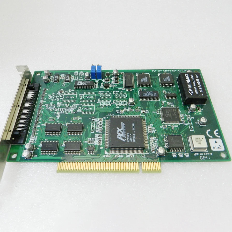 Advantech PCI-1711 REV.A2 단일 종단 입력 데이터 캡처 카드 12 비트 16 채널