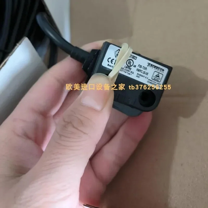 오리지널 TECHNOGR F3S-TGR-NMCP-20-02 센서 F3S-TGR-NMCP-20-05