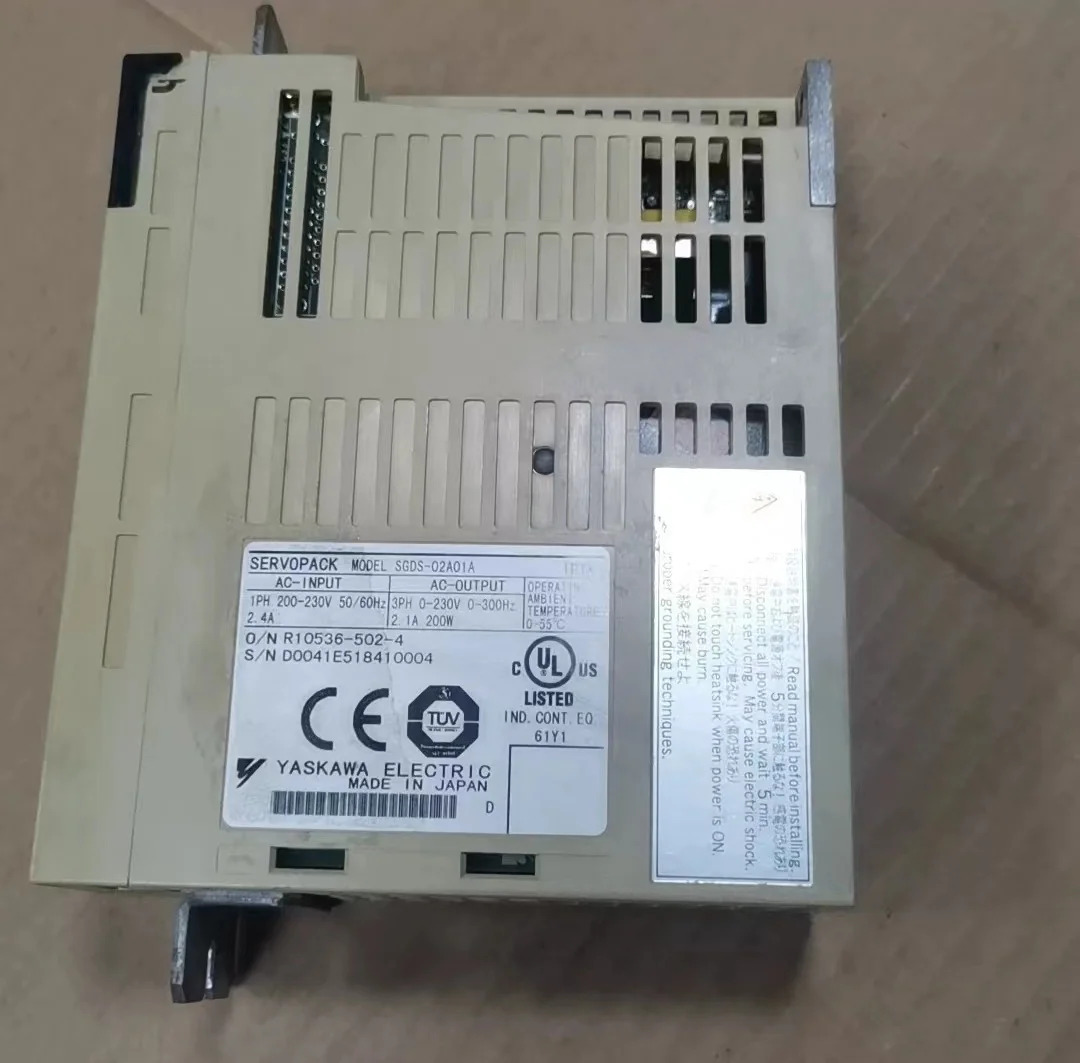 SGDS-02A01A 리퍼 서보 드라이브 200W 기능 작동 OK