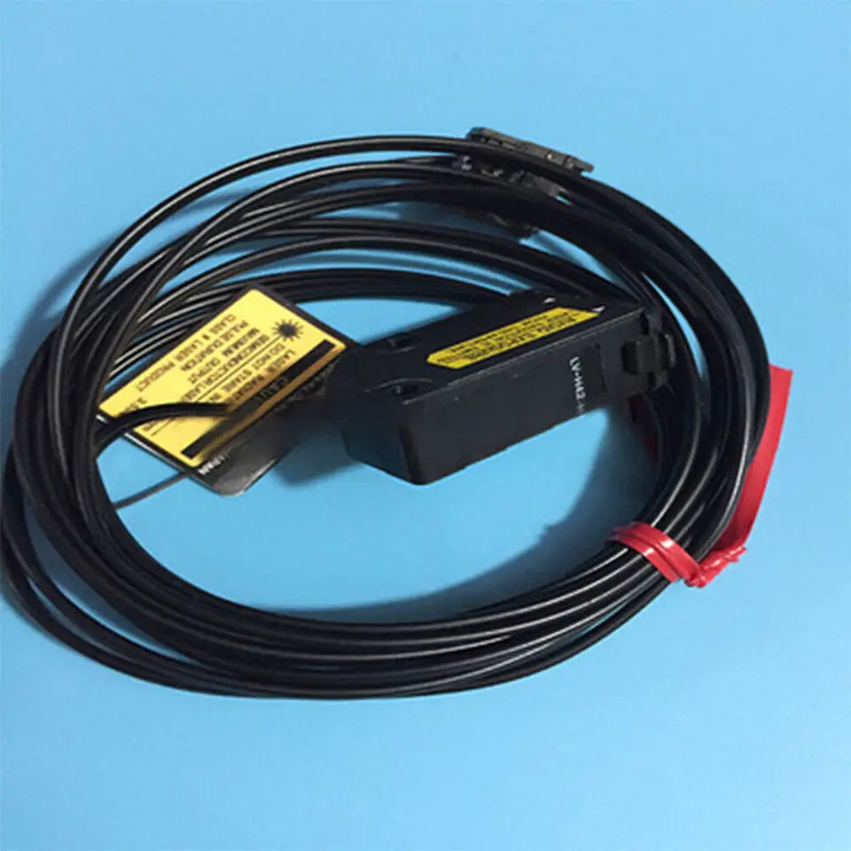 KEYENCE 레이저 센서 LV-H42 LVH42