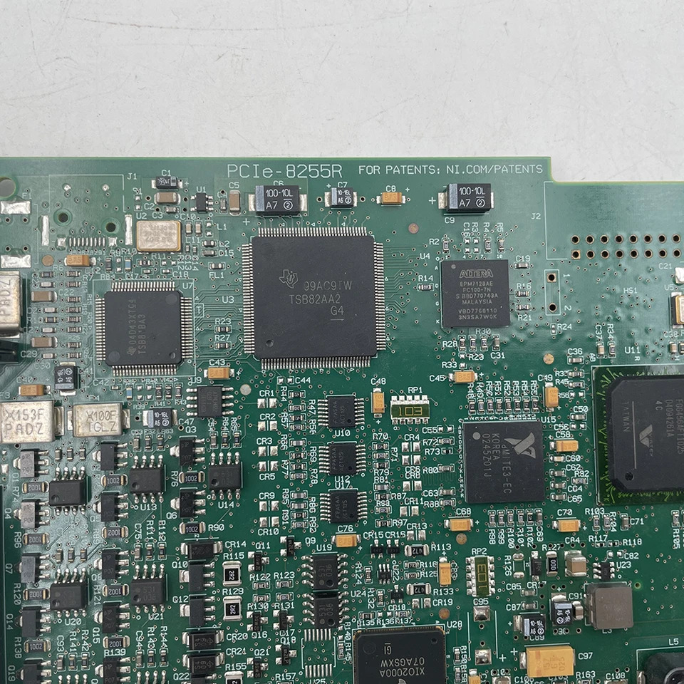 NI카드인터페이스 PCIE-8255R 1394B