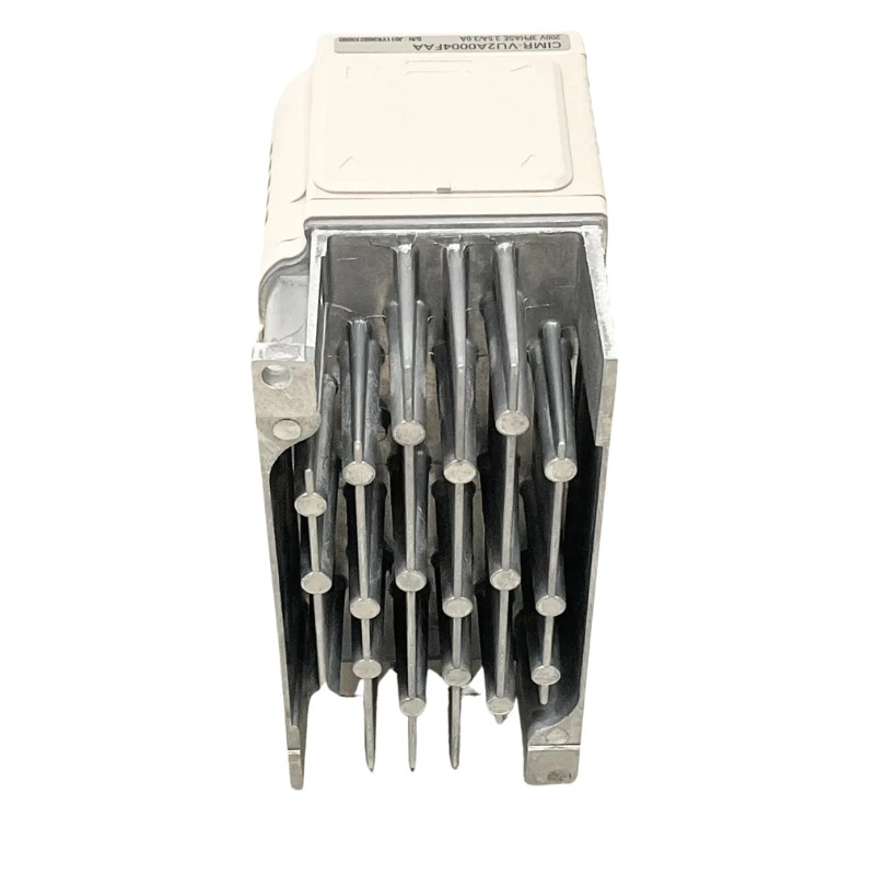 새 Yaskawa CIMR-VU2A0004FAA 인버터 신속