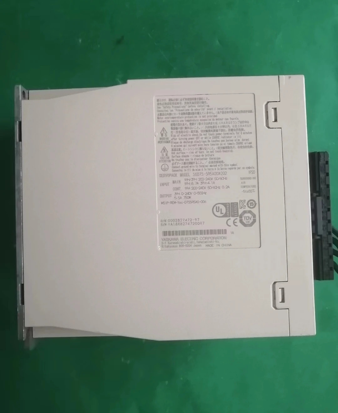 SGD7S-5R5A00A202 리퍼신품 서보드라이브 5.5kW 기능작동 OK