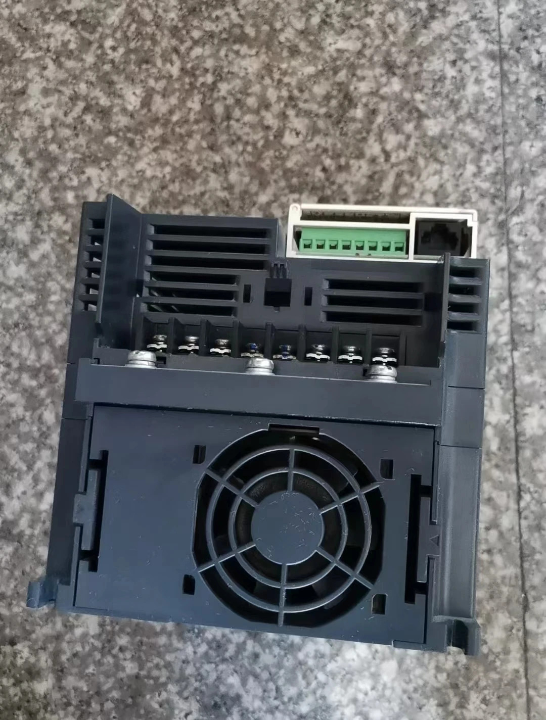ATV303HU30N4 리퍼 인버터 3kW-380/460V 기능 OK