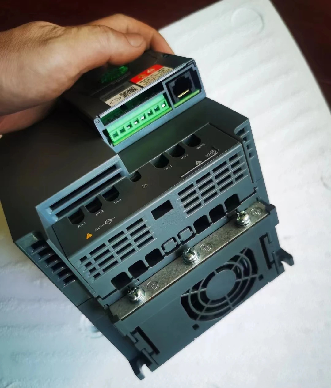 ATV310HU40N4A 리퍼 인버터 4kW-380/460V 기능 OK