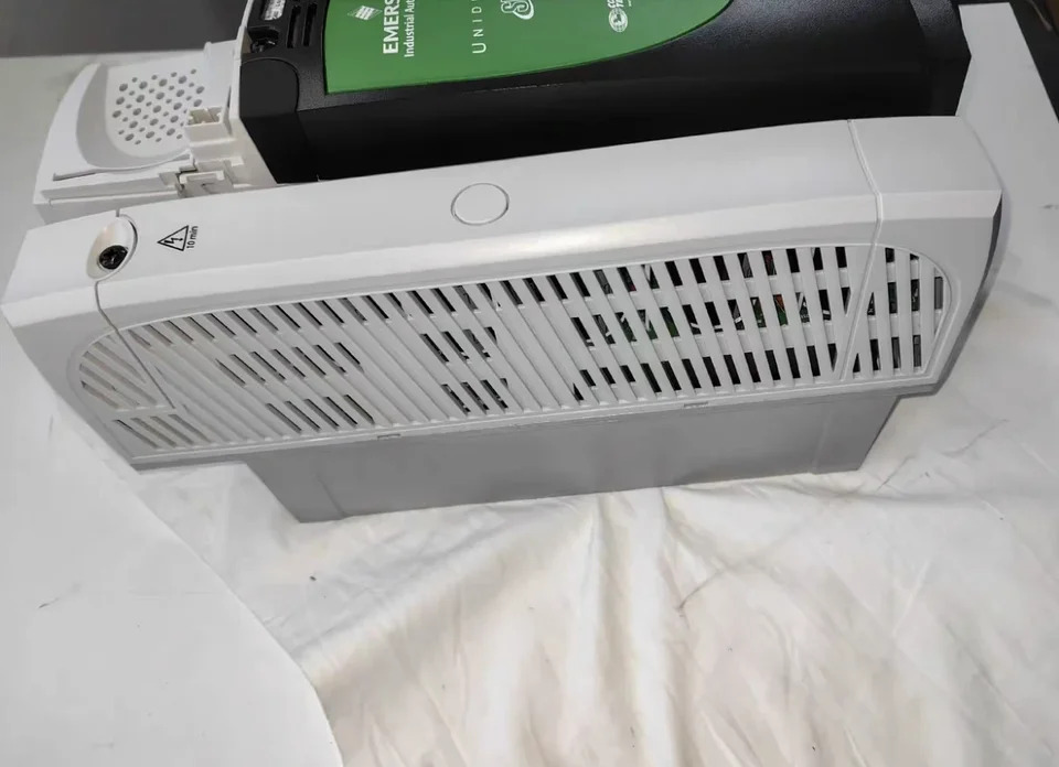 SP2402 Second hand  CT inverter tested ok in good condition