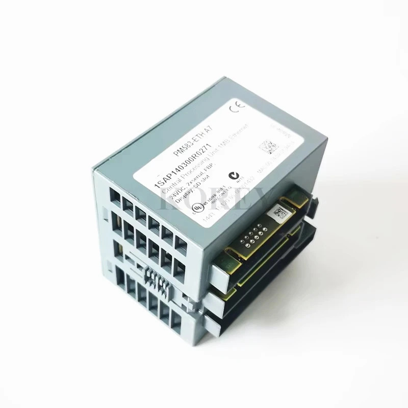 PLC 모듈 PM583-ETH A7 1SAP 140300 R0271 포장
