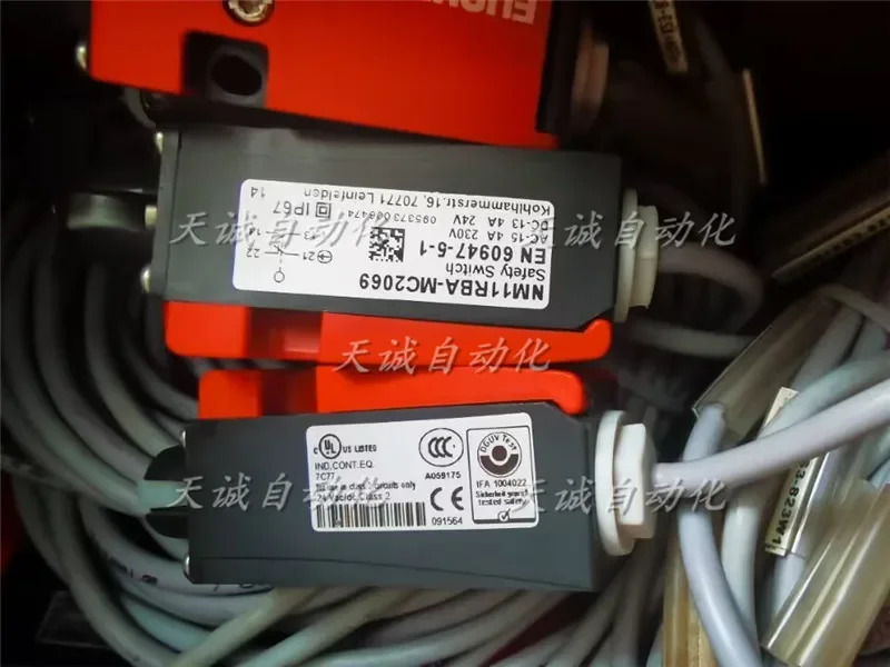 독일 EUCHNER 안전 스위치 NM11RBA-MC2069