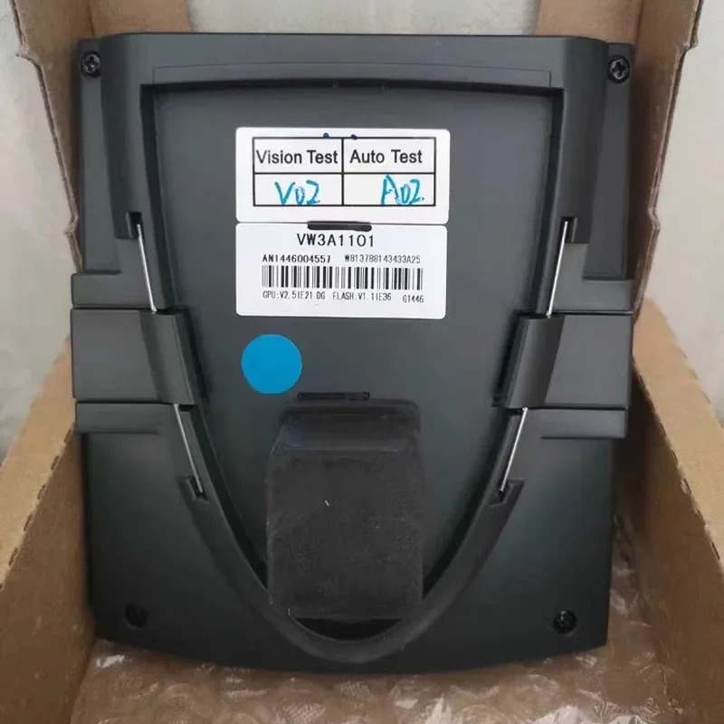 작동 주파수 변환기 전패널 VW3A1101 ATV71 ATV61 시리즈