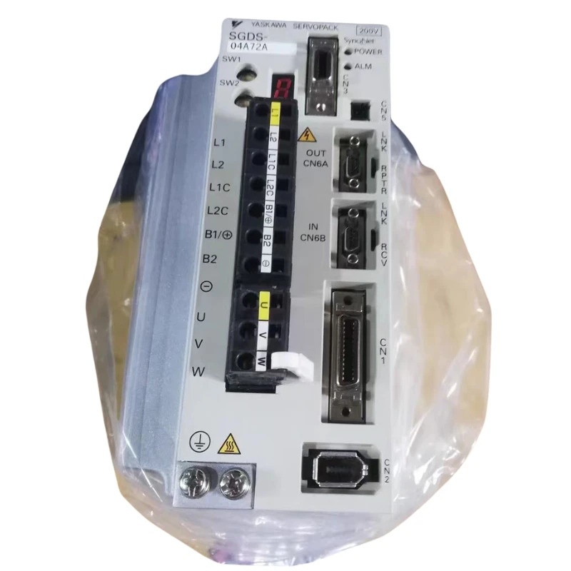 Yaskawa 서보 드라이브 신형 SGDS-04A72A 신속