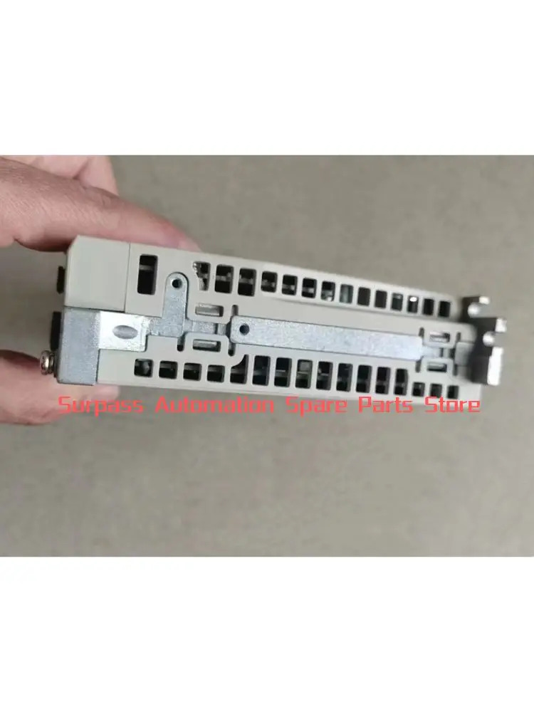 SGD7S-R90A20A 리퍼 서보 드라이브 100W 기능 OK