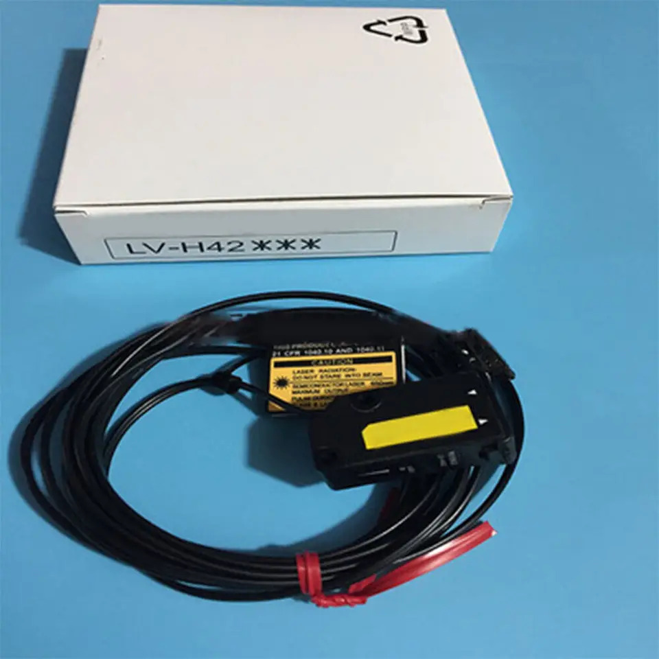 KEYENCE 레이저 센서 LV-H42 LVH42