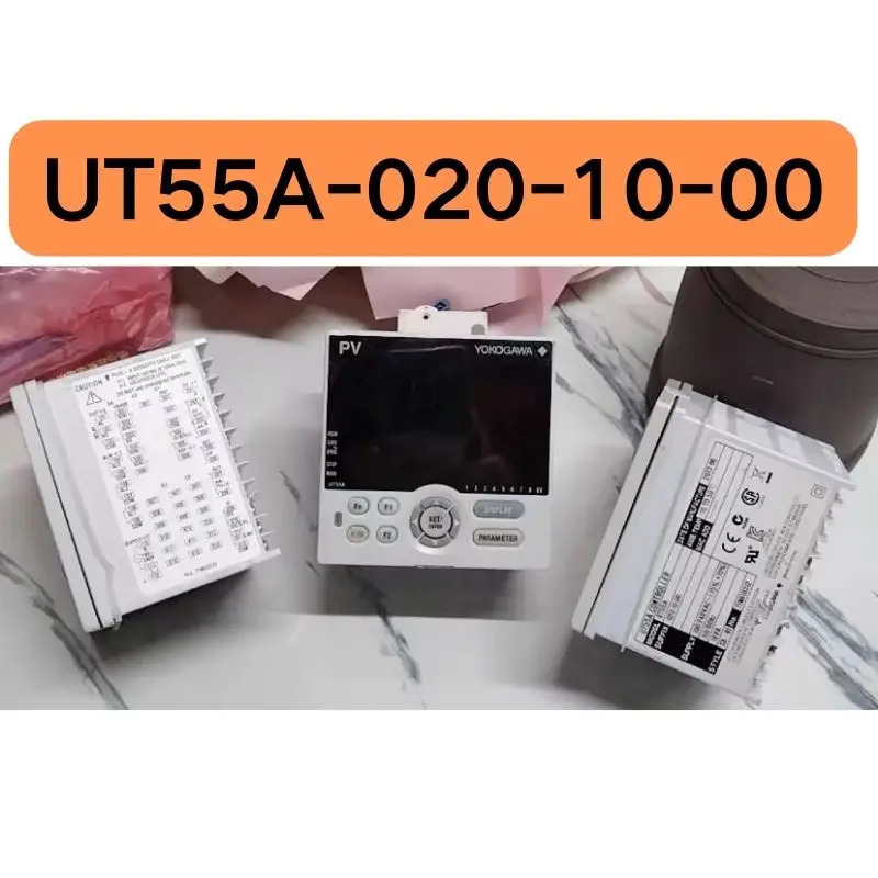 리퍼 UT55A-020-10-00 온도 컨트롤러 완료 정상 작동