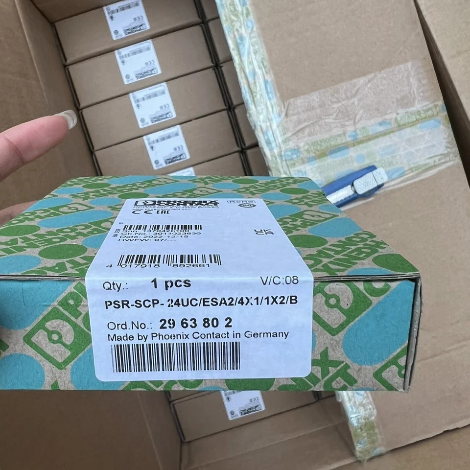 피닉스 2963802 안전 릴레이 PSR-SCP-24IC ESA2 4X1 1X2 B 신