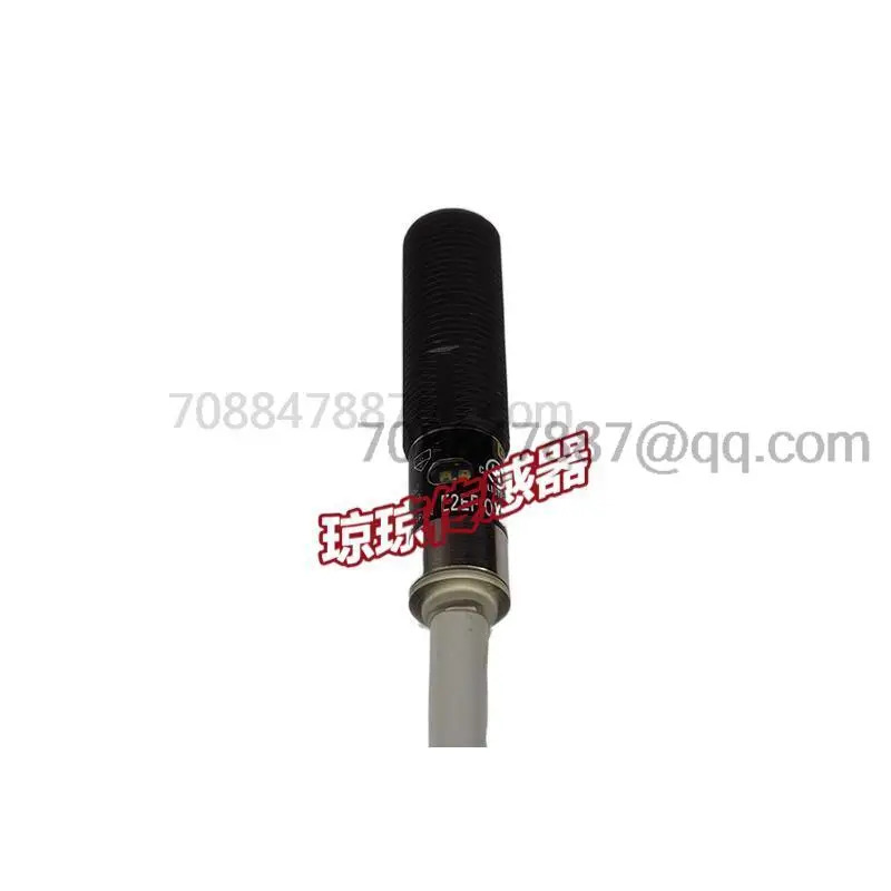 오리지널 E2EF-QX3D1-M1TGJ
