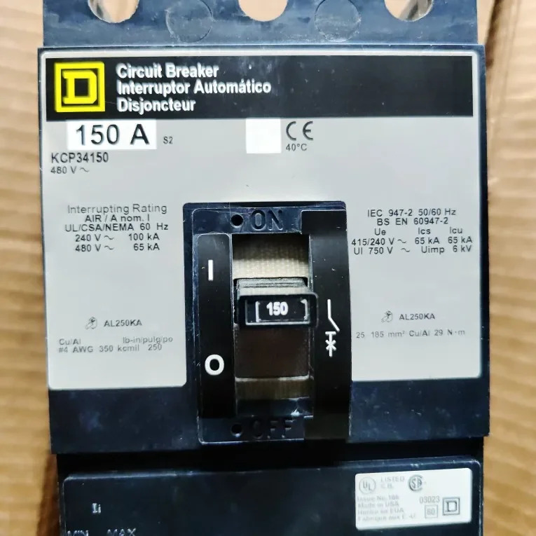 스퀘어 D KCP34150 3P 150A