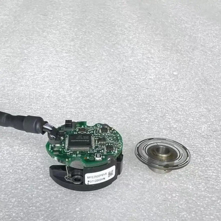 인코더 MFE2500P8NX 정상 작동 3개월 으로 잘