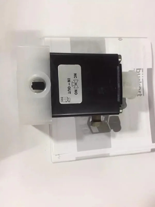 Burker0124 솔레노이드 밸브 0124T 3.0 PD G1/4 24DC 93195029