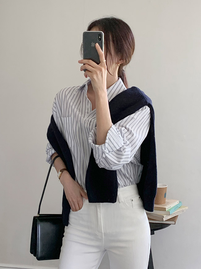 세리안 스트라이프 루즈핏 블라우스 셔츠 출근 데일리 오피스룩 bs8399 이미지 8