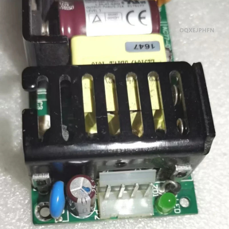 CINCON 7V5.71A 40W CFM40S070거새 원본 전원공급장치가 새 처럼 작동함