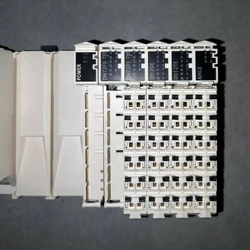 Modicon 컨트롤러 TM258LF42DT4L PLC M258 미세 고퀄리티