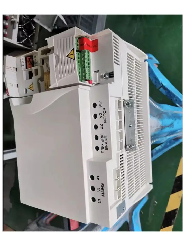 리퍼 ACS355-03E-44A0-4 인버터 완료