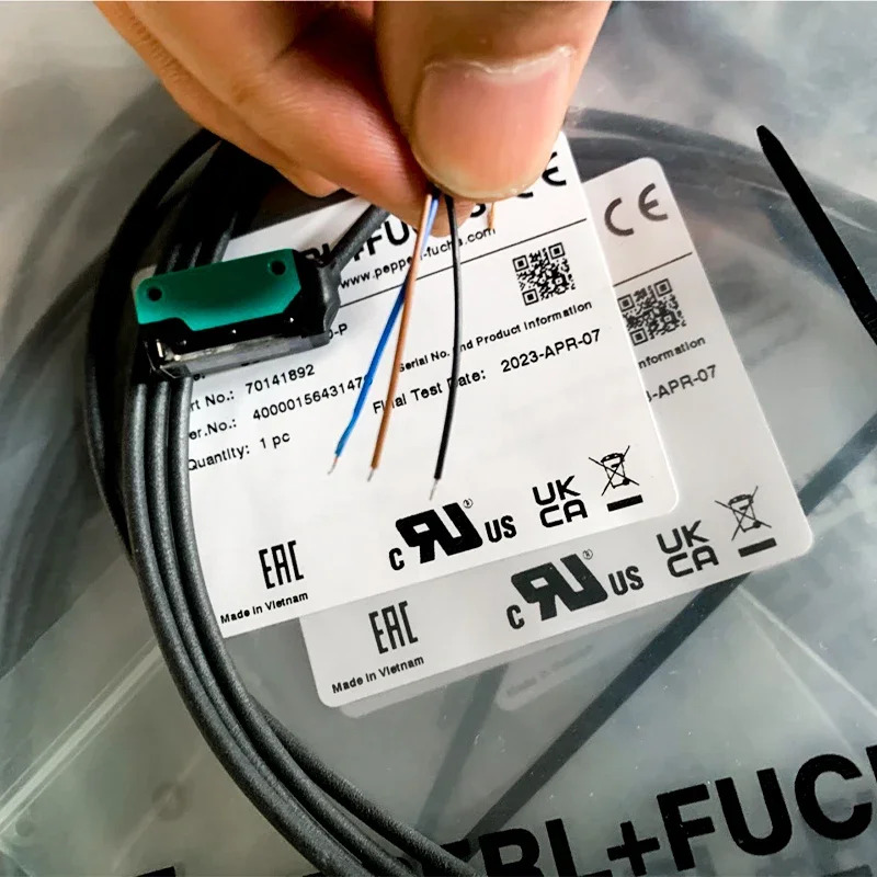 오리지널 Beijiafu PF 10개OBT50-R2-E0-P 확산 반사 광전센서 하나페널티로 포지티브