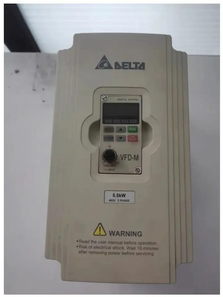 주파수 변환기 리퍼 완료 신 VFD055M43A