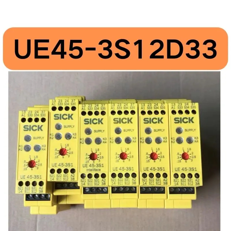 리퍼 안전 릴레이 UE45-3S12D33 6024911 완료