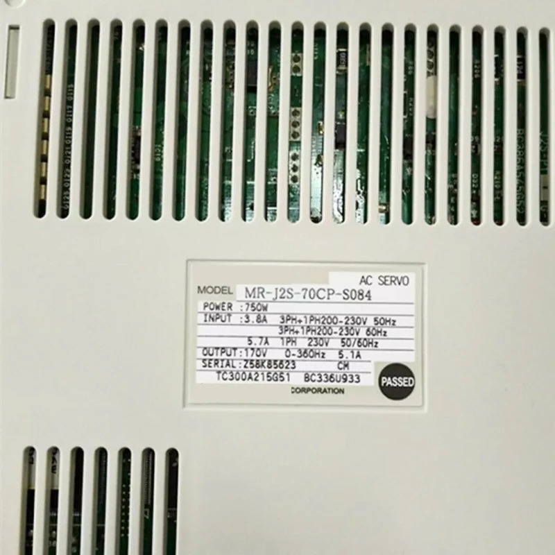 새 MR-J2S-70CP-S084 서보 드라이브